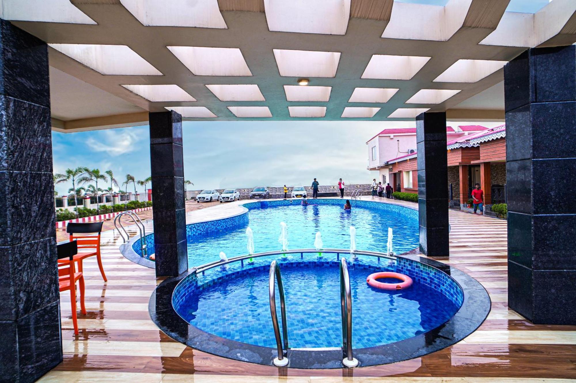 Prasant On Beach Resort !! Lift - Wifi -Restaurant-Parking Facilities-Newly Decorated Room !! Mandarmani Dış mekan fotoğraf